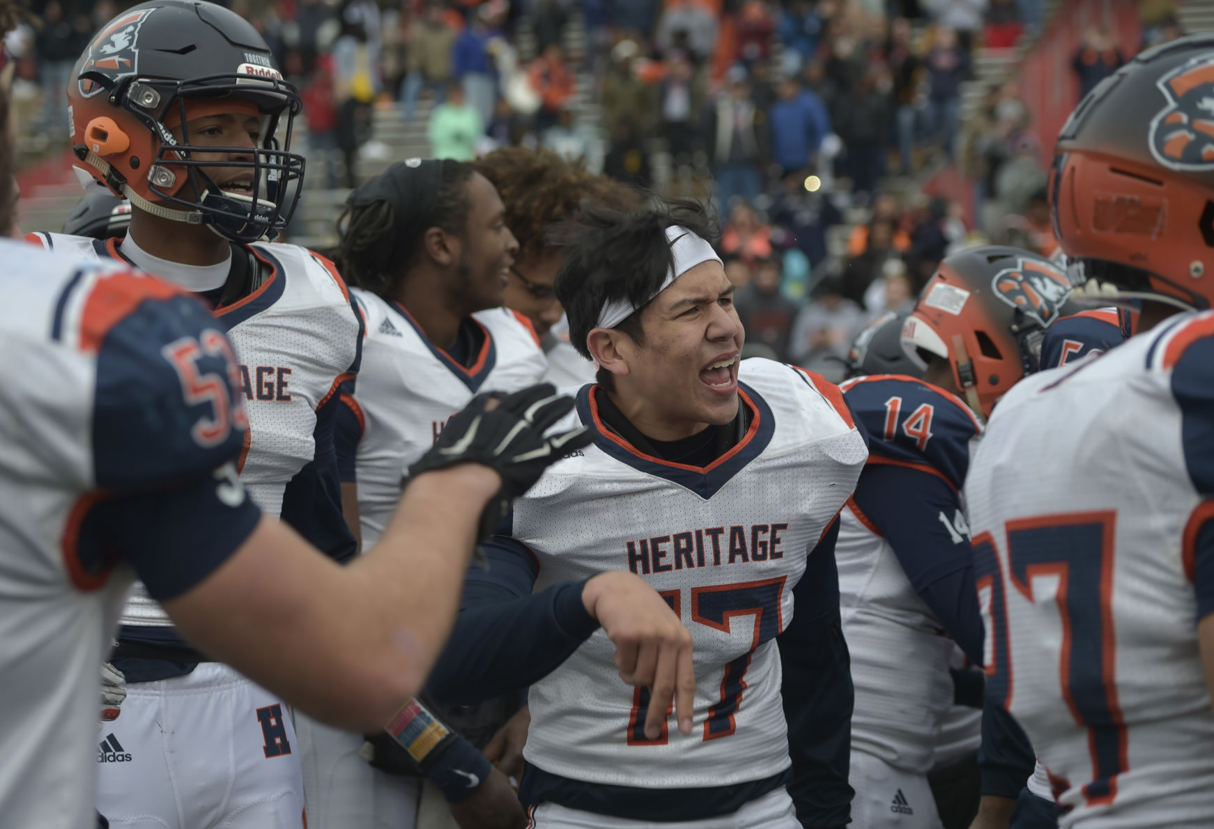 LNA 12092018 Heritge High Wins18.JPG